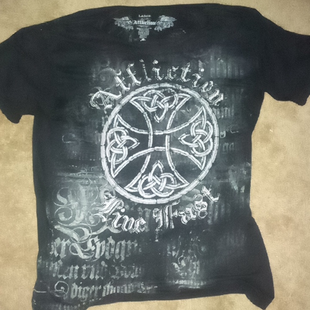 Y2k black affliction tee